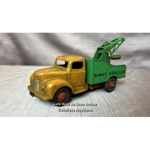 130 - TWO DINKY COMMER BREAKDOWN TRUCKS