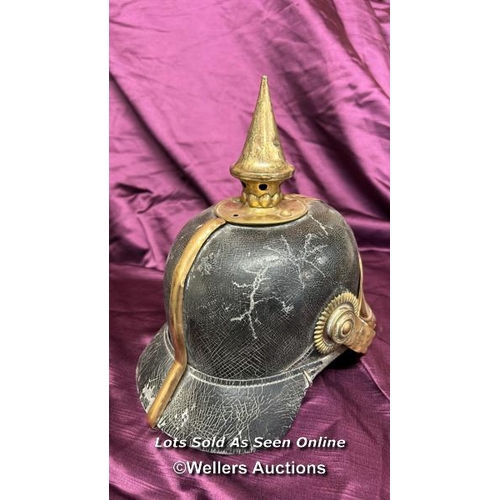 171 - 19TH CENTURY PICKELHAUBE HELMET