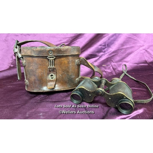 181 - WORLD WAR ONE PRIVATE PURCHASE BINOCULARS, CARRY CASE INSCRIBED 'CASE NO.3 PRISMATIC BINOCULAR, J.B.... 