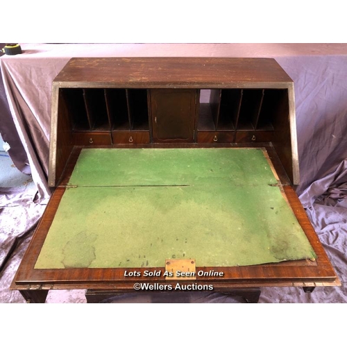 62 - 19TH CENTURY FLAMED MAHOGANY BUREAU WITH FOUR DRAWERS ON SPLAYED FEET, 76 X 47 X 100CM