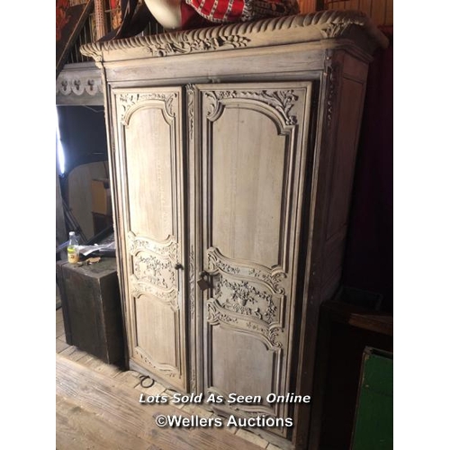 429 - EARLY 19TH CENTURTY FRENCH ARMOIRE WITH BLEACHED OAK, 155 X 64 X 245CM, DISASSEMBLES FOR TRANSPORT