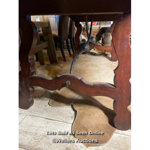 447 - AN 18TH CENTURY STYLE SPANISH REFECTORY TABLE IN FRUITWOOD, 204 X 83 X 77CM