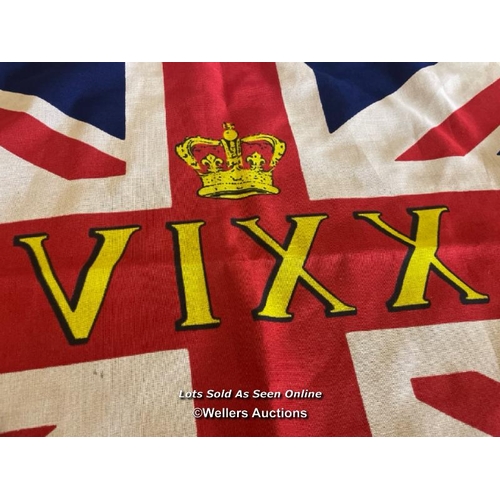 464 - REGIMENTAL FLAG, VIXX, 91 X 57CM