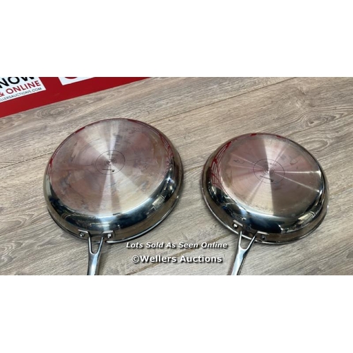 4102 - MASTERPRO STAINLESS STEEL ALUMINIUM FRYING PANS / SIGNS OF USE / E74