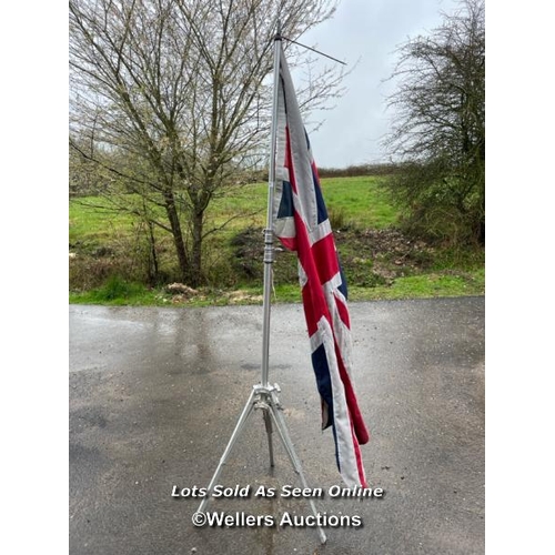 505 - UNION JACK FLAG ON A TRIPOD BASE, FLAG MEASURES 175 X 87CM