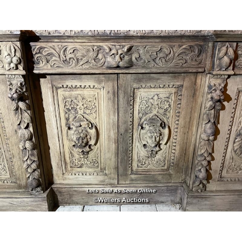 510 - 19TH CENTURY RENAISSANCE REVIVAL BLEACHED OAK DRESSER, 197 X 68.5 X 101CM