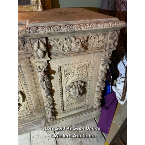 510 - 19TH CENTURY RENAISSANCE REVIVAL BLEACHED OAK DRESSER, 197 X 68.5 X 101CM