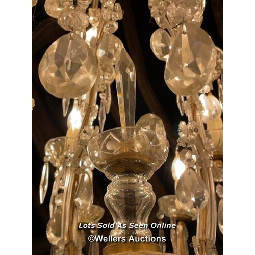 572 - EARLY 20TH CENTURY ITALIAN CHANDELIER, APPEARS TO BE COMPLETE AND WORKING AS SHOWN, SEVEN ARMS SPLIT... 