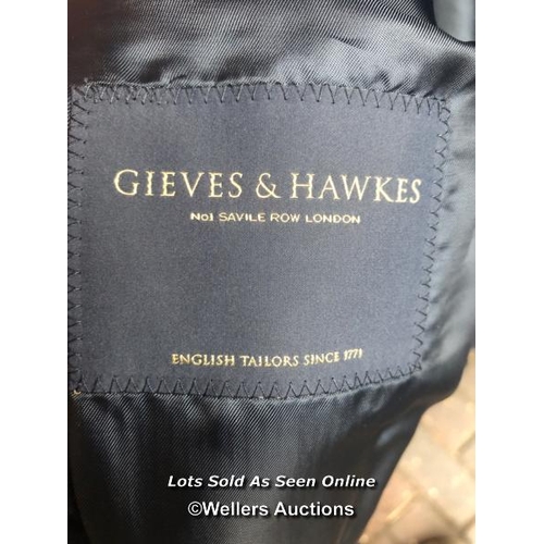 4 - 13X GENTS PRE-OWNED SUITS, MOST WITH MATCHING TROUSERS INC. HUGO BOSS, GIORGIO VENEZIANI, GIEVES AND... 