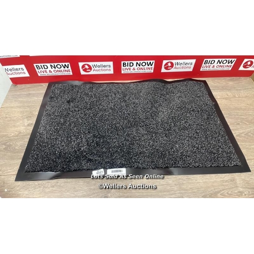 6021 - WASHABLE INDOOR MATS (50X80CM) / MINIMAL SIGNS OF USE / D18