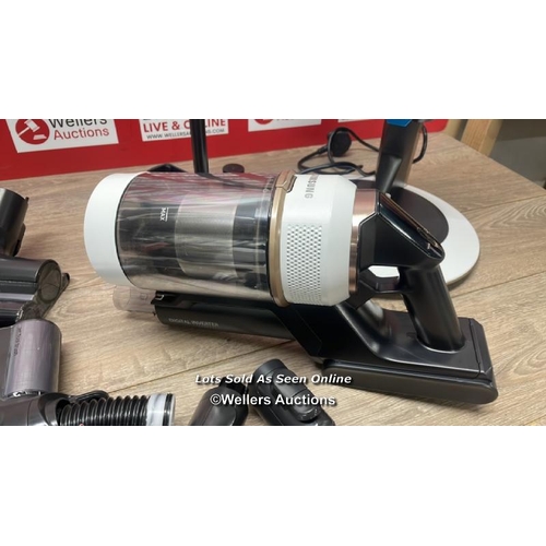 6190 - SAMSUNG BESPOKE JET PET VACUUM / DAMAGED HEAD / POWERS UP / SIGNS OF USE / P16