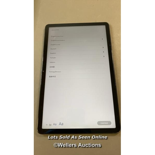 9606 - AMAZON FIRE MAX 11 / SU8NST / RESTORED TO FACTORY DEFAULTS