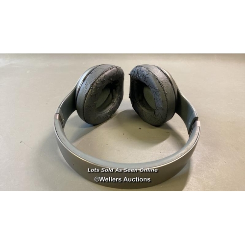 9637 - APPLE BEATS STUDIO MODEL B0501