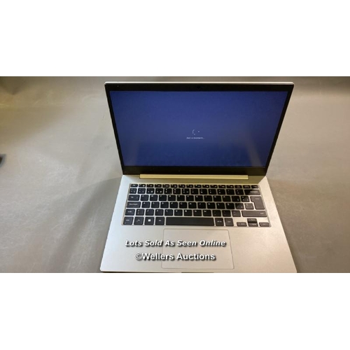 9747 - SAMSUNG LAPTOP MODEL NP340XLA / 4GB RAM / 128GB HD / SNAP DRAGON 7C GEN Z @ 2.55GHZ / SN: 5QNW9FK100... 