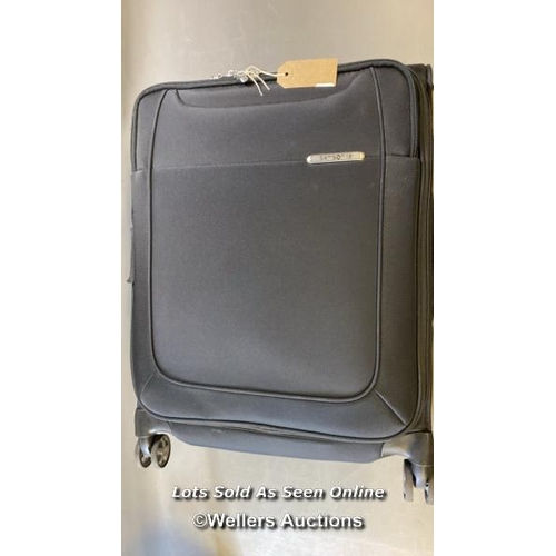 9800 - HELLY HANSEN SUITCASE