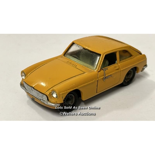 20 - Six assorted Corgi & Dinky diecast cars including Lotus Europa, MGB-GT and Commer pick up truck / AN... 