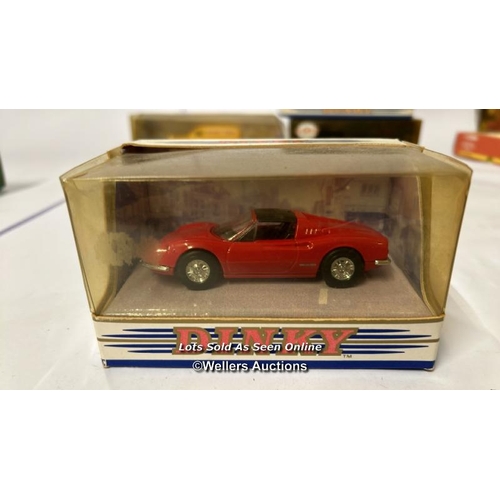 21 - Four Dinky diecast cars and one Vanguards van including 1968 Jaguar E-type and 1973 Ferrari / AN3