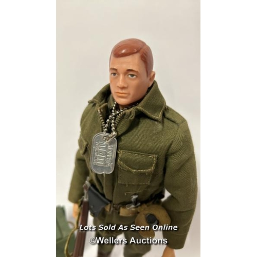 7 - A 1964 Palitoy Action Man figure in with accessories / AN2