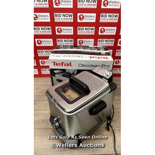 160 - TEFAL OLEOCLEAN PRO DEEP FRYER FR804140 / NEW IN DAMAGED BOX / POWERS UP / A21