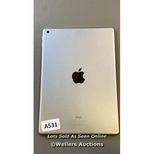 9621 - APPLE IPAD - 6TH GENERATION A1893 / 32GB / SERIAL: F9FWG3DMJF8J - ICLOUD UNLOCKED AND FACTORY SETTIN... 