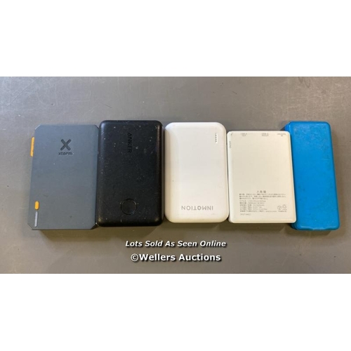 9725 - X5 POWERBANKS INCL. XTORM AND INMOTION