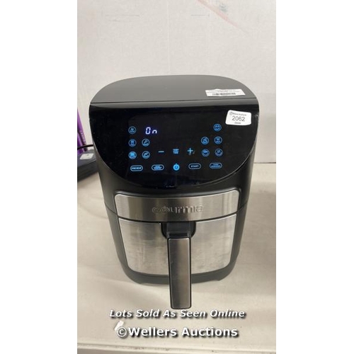 2062 - GOURMIA 6.7L DIGITIAL AIR FRYER / POWERS UP / SIGNS OF USE / C30