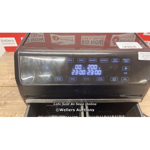 2117 - SUR LA TABLE AIR FRYER WITH X2 3.8L DRAWERS / POWERS UP / SIGNS OF USE / C35