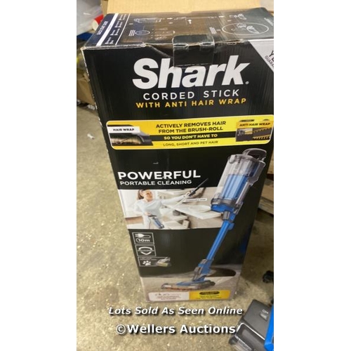 2125 - SHARK HZ400UKT CORDED STICK VACUUM / POWERS UP / SIGNS OF USE / P7