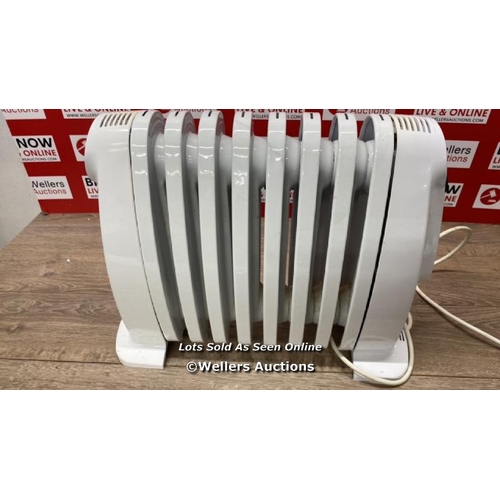 2138 - DELONGHI TRNS0808M 800W OIL FILLED SMALL RADIATOR / NO POWER / SIGNS OF USE / C38