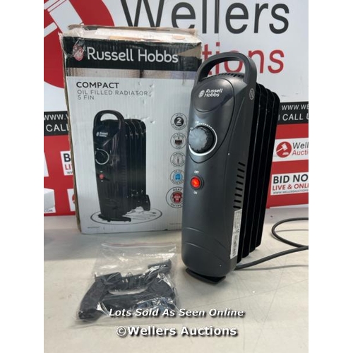 3158 - RUSSELL HOBBS 650W OIL FILLED RADIATOR, 5 FIN PORTABLE ELECTRIC HEATER / POWERS UP / MINIMAL SIGNS O... 