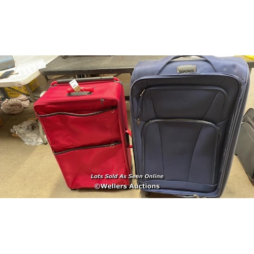 3828 - X2 PRE-OWNED & UN-CHECKED SUITCASES INCL. IT