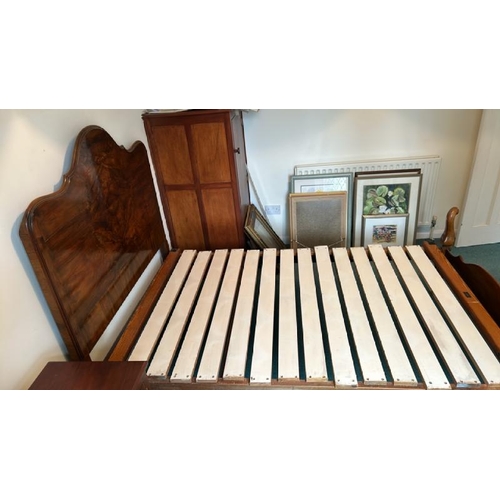 152 - Walnut bedframe, with scalloped head rest carved finials and wooden slats, total Lenth 203cm, width ... 