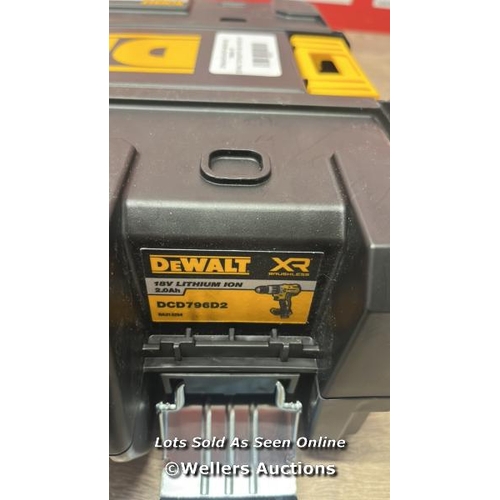 6175 - DEWALT DCK523P3T-GB 5 PIECE KIT / SEE IMAGES FOR CONTENTS / POWERS UP / A12