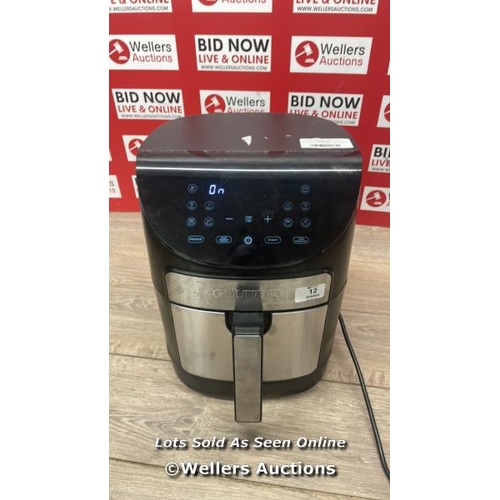 12 - GOURMIA 6.7L DIGITIAL AIR FRYER / POWERS UP / SIGNS OF USE / C26