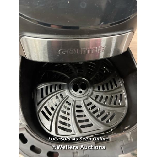 96 - GOURMIA 6.7L DIGITIAL AIR FRYER / POWERS UP / SIGNS OF USE / C35