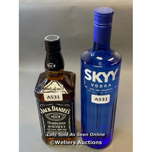 9528 - X1 JACK DANIELS N7 WHISKEY 40% VOL. 1L AND X1 SKYY VODKA 40% VOL. 1L