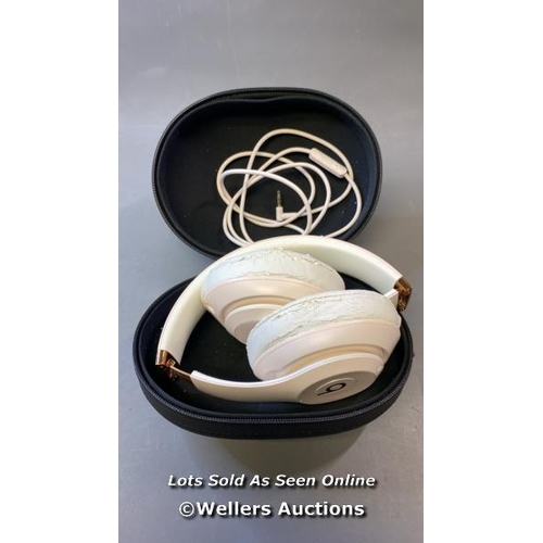 9584 - X1 APPLE BEATS STUDIO3 HEADPHONES