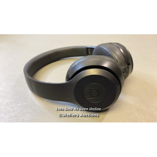 9590 - X1 APPLE BEATS SOLO3 WIRELESS ON-EAR HEADPHONES MODEL A1796