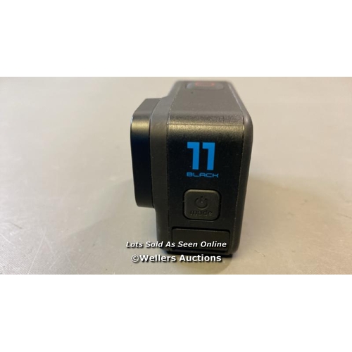 9599 - X1 GO PRO BLACK 11 MISSING BATTERY DOOR AND INCL. X2 SPARE BATTERY WITH CHARGER