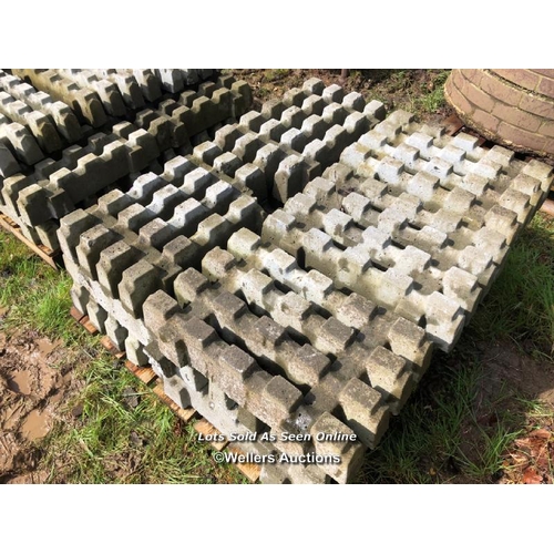 114 - LARGE QUANTITY OF CONCRETE DRAINAGE GRATES FOR PERMEABLE CARPARKING, EACH APPROX. 60CM L X 40CM W X ... 