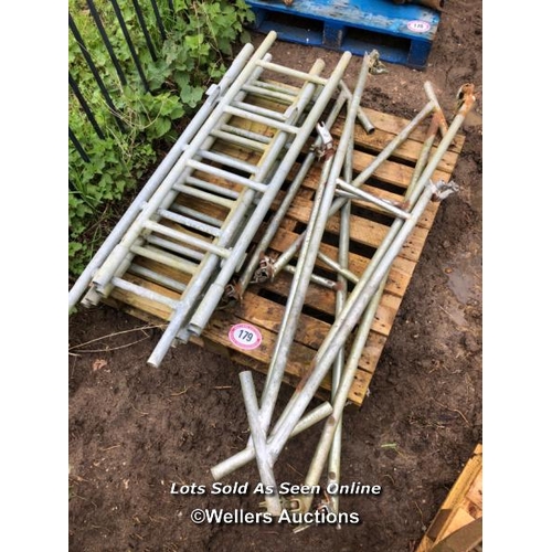 179 - BUILDING PLATFORM COMPONENTS, INCL. LADDERS AND CROSS BRACES