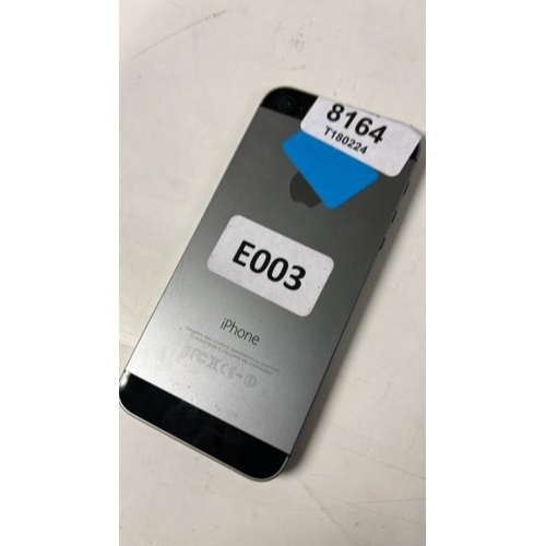 8027 - APPLE IPHONE 5S / A1457 / 32GB / I-CLOUD LOCKED / IMEI.INFO: 352051066359511 / CHARGING ISSUE / WASN... 