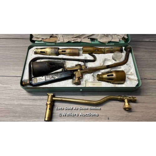 8048 - VINTAGE GAS TORCH ORIGINAL SIEVERT MADE IN SWEDEN COMES BOXED WITH ACCESSORIES. / h39