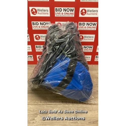 8103 - BAG OF RUCKSACKS, F19