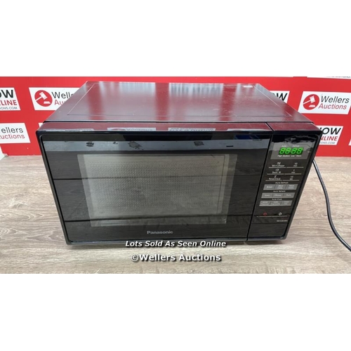 495 - PANASONIC GRILL MICROWAVE (NN-GD37HSBPQ) / POWERS UP / SIGNS OF USE / C36