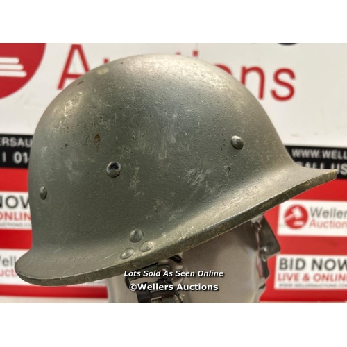 8009 - IRAQI M80 HELMET (CAPTURED GULF WAR / NO PROVENANCE) / T23