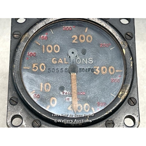 8017 - WW2 RAF 50556 504FG FUEL GAUGE STORES ORIGINAL AIR MINISTRY WARTIME / T24