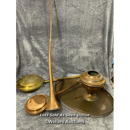 78 - Assorted copper & brass ware including hunting horn, large tray (61.5cm wide), pot and two bed warme... 