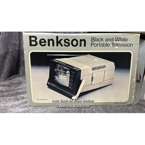 237 - Three boxed vintage Benkson portable 5