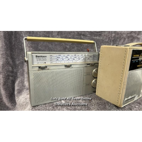 246 - Assorted unboxed vintage electricals including Benkson radios, Aero 6 transister, Dixons radio, Benk... 